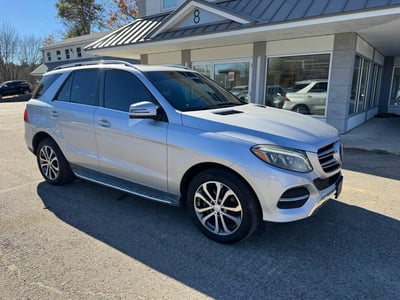 4JGDA5HB2GA****** 2016 Mercedes-Benz GLE-Class