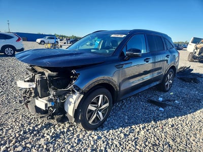 5XYRL4LC4PG****** 2023 Kia Sorento