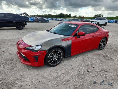 JF1ZNAA13H9****** 2017 Toyota 86