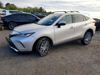 JTEAAAAH5RJ****** 2024 Toyota Venza Hybrid