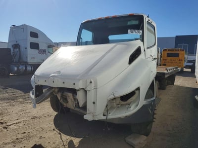 5PVNJ8JN9K4****** 2019 Hino 268