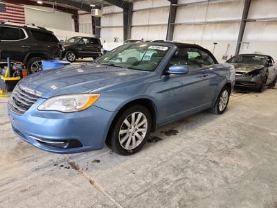1C3BC2EB6BN****** 2011 Chrysler 200