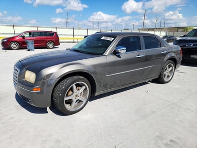 2C3CA4CD6AH****** 2010 Chrysler 300