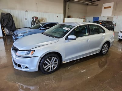 3VWDP7AJ1DM****** 2013 Volkswagen Jetta
