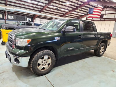 5TFDY5F10DX****** 2013 Toyota Tundra