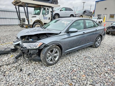 3VWEM7BU4RM****** 2024 Volkswagen Jetta