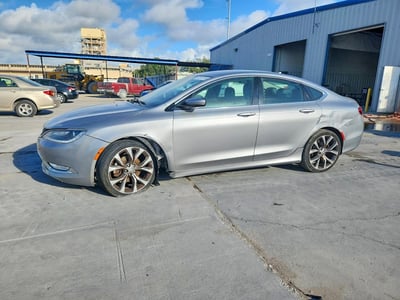 1C3CCCCG8FN****** 2015 Chrysler 200