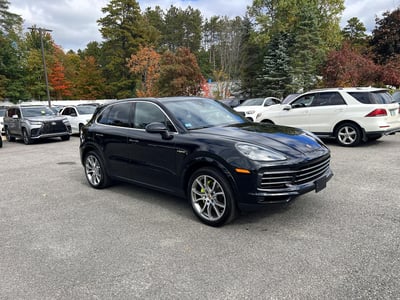 WP1AE2AY0KD****** 2019 Porsche Cayenne