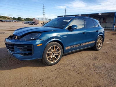 WP1AE2AY8RD****** 2024 Porsche Cayenne