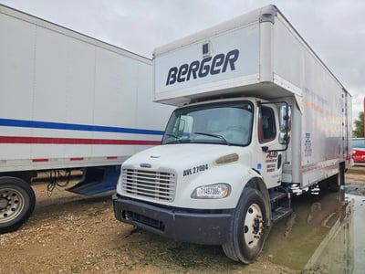 1FVACWDT1BH****** 2011 Freightliner M2