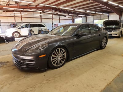WP0AA2A77HL****** 2017 Porsche Panamera