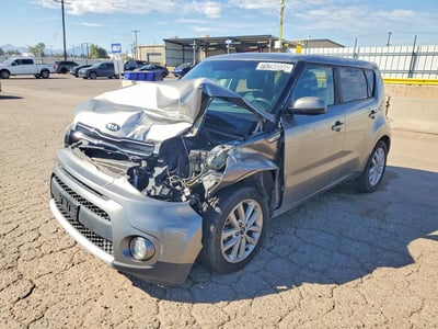 KNDJP3A55K7****** 2019 Kia Soul