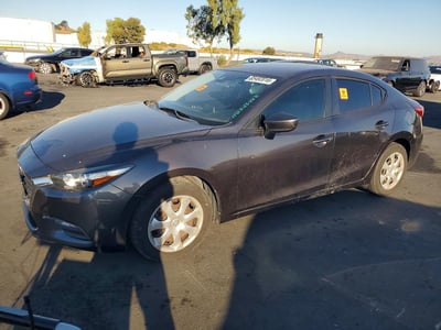 3MZBN1U76JM****** 2018 Mazda 3