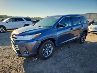 5TDKZRFHXKS****** 2019 Toyota Highlander