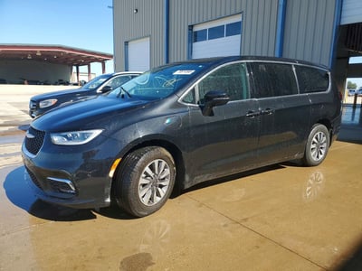 2C4RC1L71PR****** 2023 Chrysler Pacifica