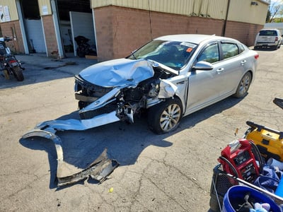 5XXGT4L35JG****** 2018 Kia Optima