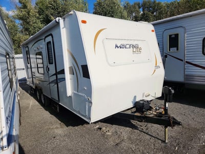 4X4TFLA27DD****** 2013 Flagstaff Lite Weight