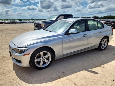 WBA3A5C59CF****** 2012 BMW 3 Series