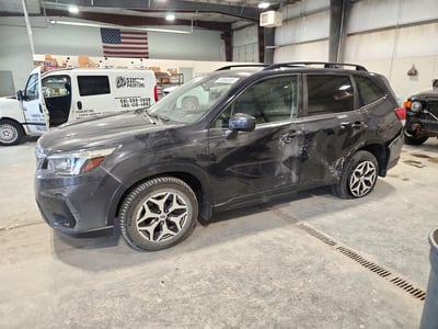 JF2SKAGC0KH****** 2019 Subaru Forester