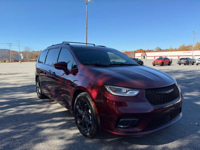 2C4RC1FG4MR****** 2021 Chrysler Pacifica