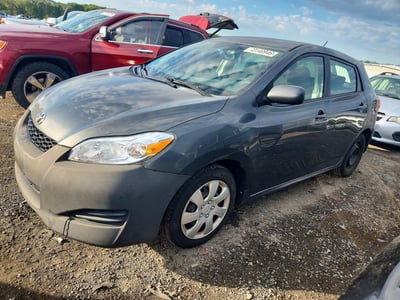 2T1KU4EE8AC****** 2010 Toyota Matrix