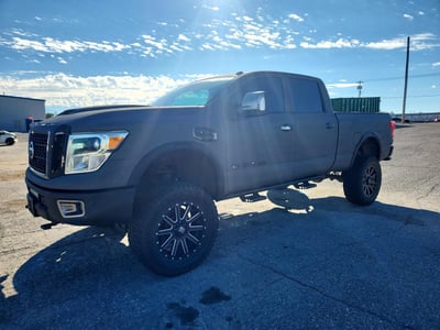 1N6AA1F42HN****** 2017 Nissan Titan