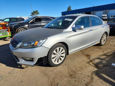 1HGCR2F88DA****** 2013 Honda Accord