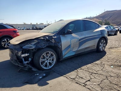 7SAYGDEE3NF****** 2022 Tesla Model Y