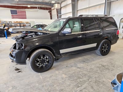 5LMJJ2J53AE****** 2010 Lincoln Navigator