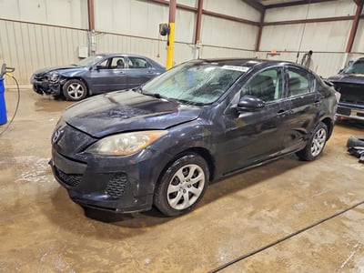 JM1BL1TG5D1****** 2013 Mazda 3