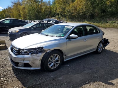 1VWAA7A38JC****** 2018 Volkswagen Passat