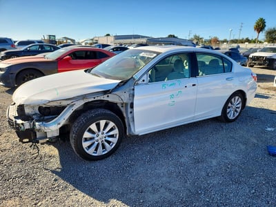 1HGCR2F74EA****** 2014 Honda Accord