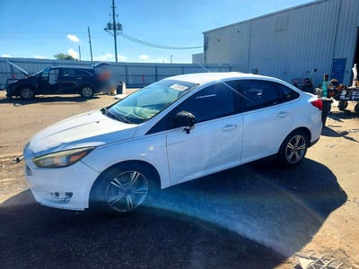 1FADP3FE8GL****** 2016 Ford Focus