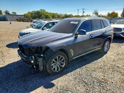 5UXCR6C08LL****** 2020 BMW X5