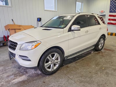 4JGDA5HB3EA****** 2014 Mercedes-Benz M-Class