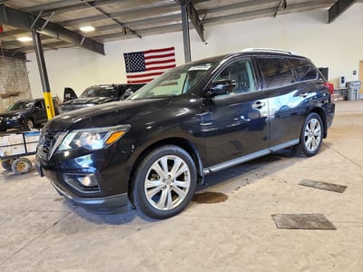 5N1DR2MM0JC****** 2018 Nissan Pathfinder