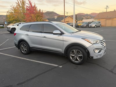 KM8SN4HF6EU****** 2014 Hyundai Santa Fe