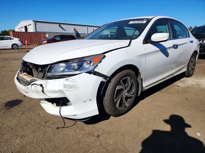 1HGCR2F35GA****** 2016 Honda Accord