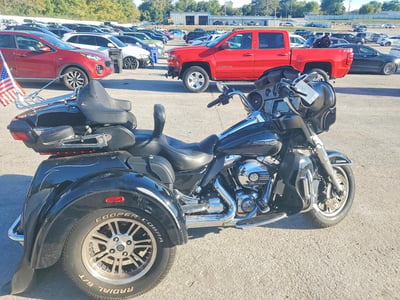 1HD1MAL18EB****** 2014 Harley-Davidson FLHTCUTG
