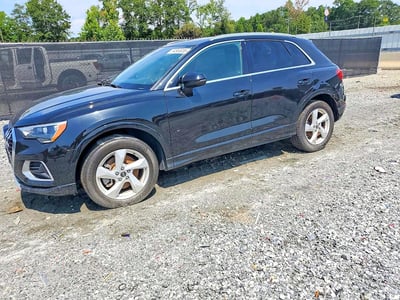 WA1AUCF36M1****** 2021 Audi Q3
