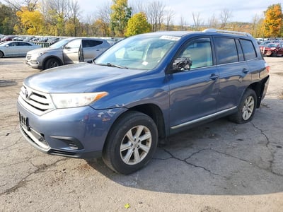 5TDBK3EH0DS****** 2013 Toyota Highlander