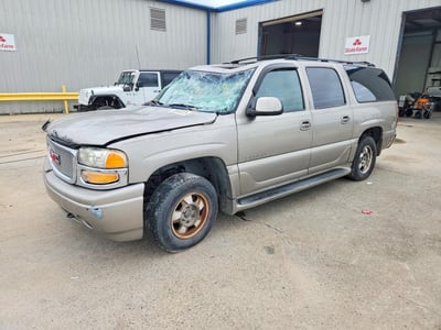 1GKFK66U72J****** 2002 GMC Yukon XL