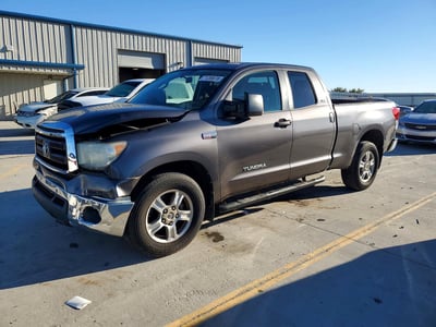 5TFUW5F17BX****** 2011 Toyota Tundra