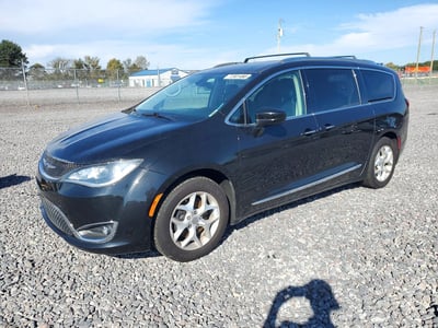 2C4RC1EG0JR****** 2018 Chrysler Pacifica