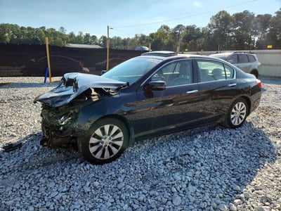 1HGCR2F89FA****** 2015 Honda Accord
