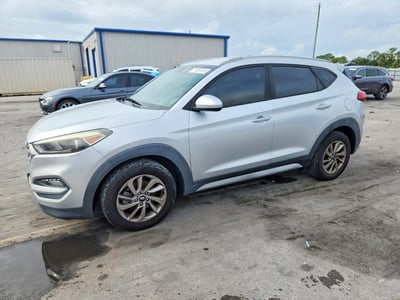 KM8J3CA42JU****** 2018 Hyundai Tucson