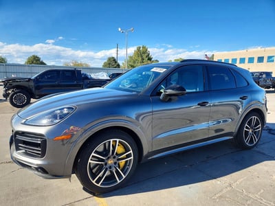 WP1AF2AY7KD****** 2019 Porsche Cayenne