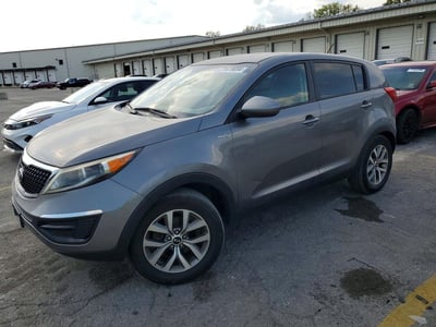 KNDPBCAC6G7****** 2016 Kia Sportage