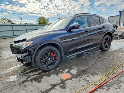 ZASFAKPN3J7****** 2018 Alfa Romeo Stelvio