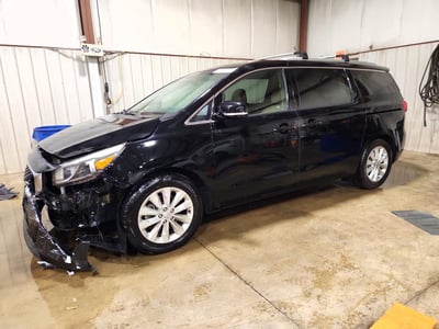 KNDMC5C10F6****** 2015 Kia Sedona